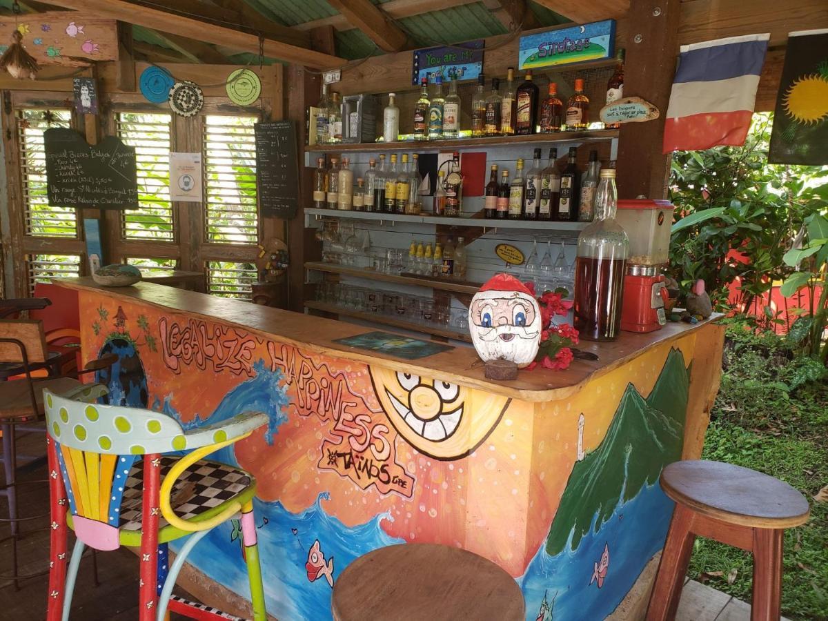 סן-קלוד Les Bananes Vertes Ecolodges מראה חיצוני תמונה