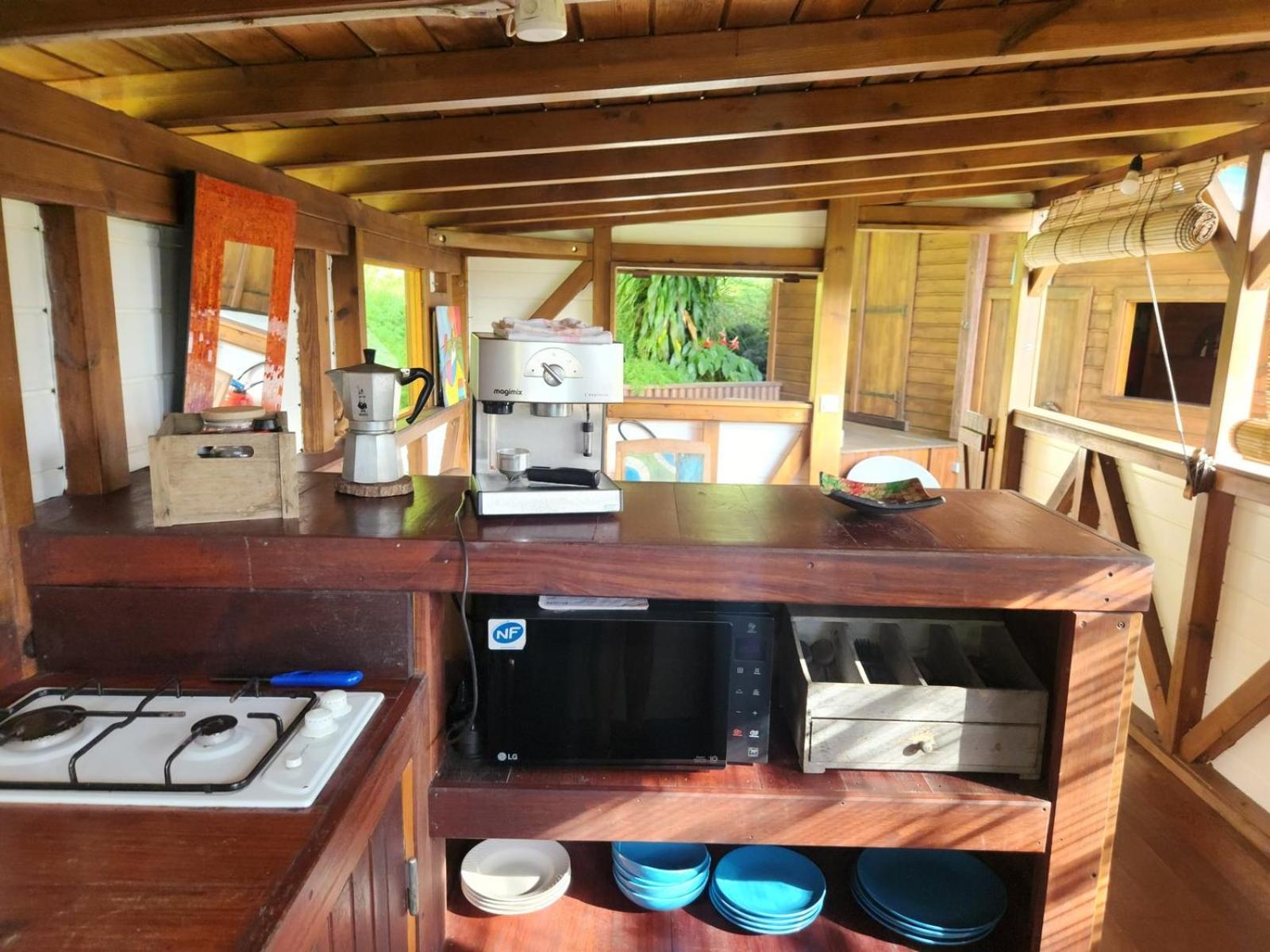 סן-קלוד Les Bananes Vertes Ecolodges מראה חיצוני תמונה